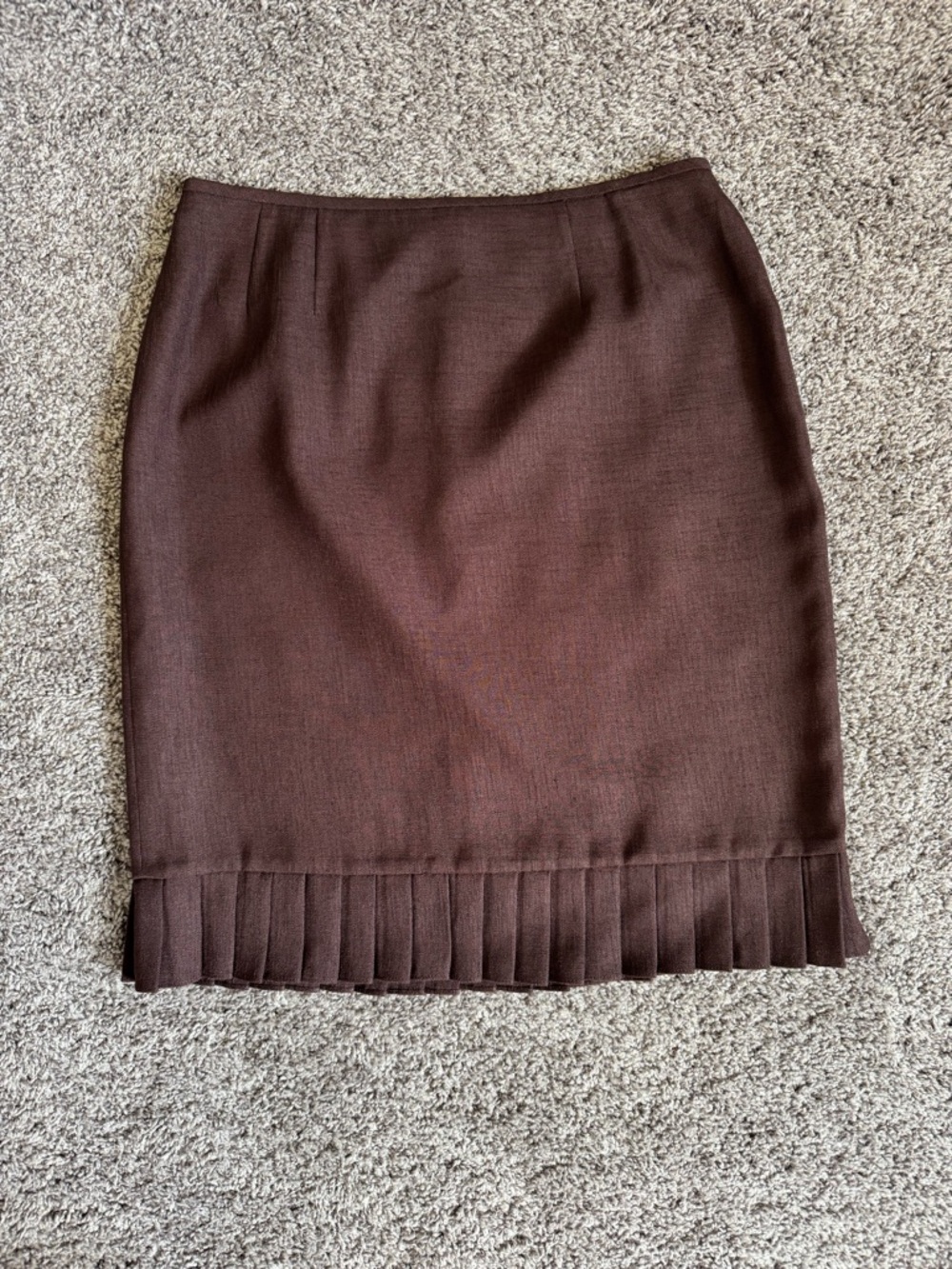 Le Suit Brown‎ Pleated-Hem Pencil Skirt Size 10p (A-91)
